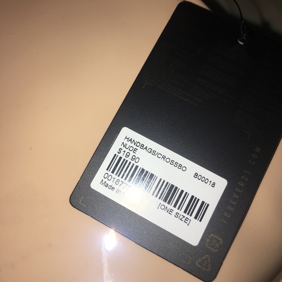 Forever 21 - Picture 2 of 2